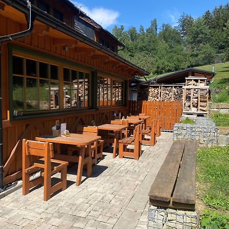 Kamenacka Myslivna Hotel Moravany  Ngoại thất bức ảnh