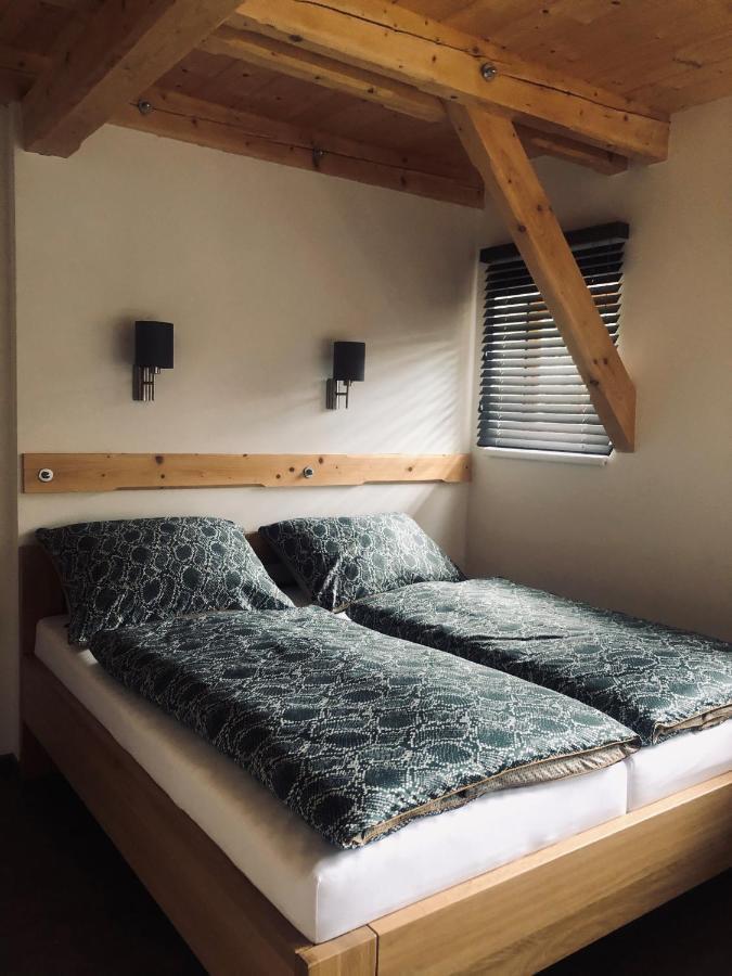 Kamenacka Myslivna Hotel Moravany  Ngoại thất bức ảnh