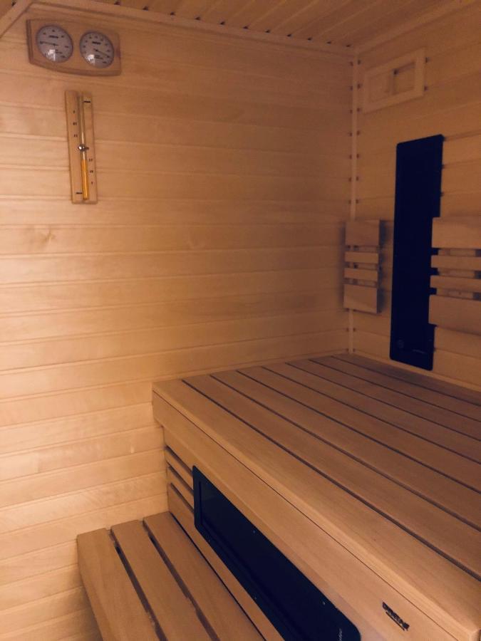 Kamenacka Myslivna Hotel Moravany  Ngoại thất bức ảnh